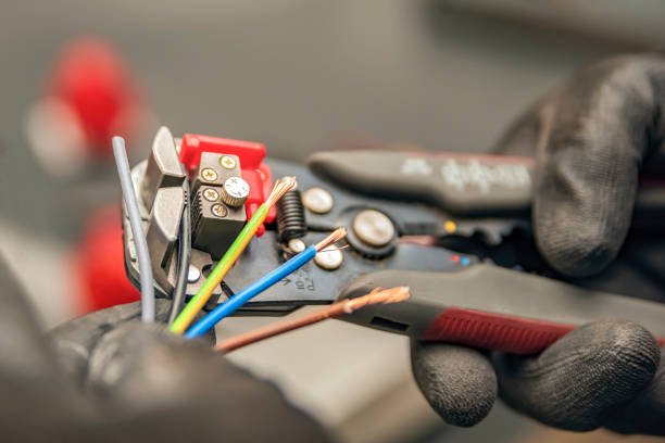 Best Commercial Electrician Services  in Mount Sterling, KY